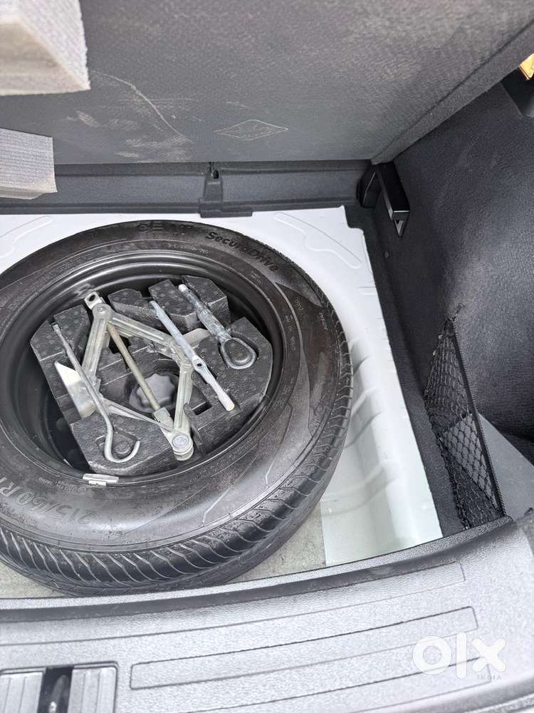 Mg Astor 1.5 Savvy Cvt S Red, 2022, Petrol