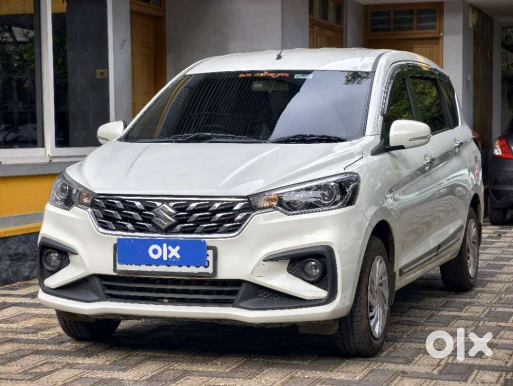 Maruti Suzuki Ertiga Vxi Shvs, 2025, Petrol
