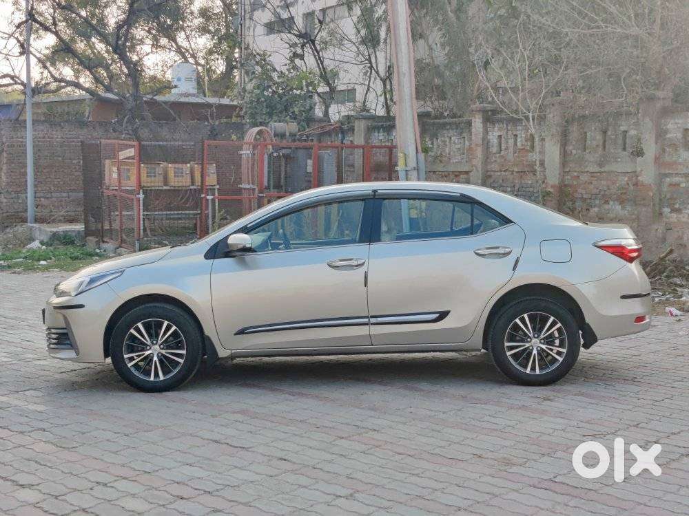 Toyota Corolla Altis 1.8 Gl, 2018, Petrol