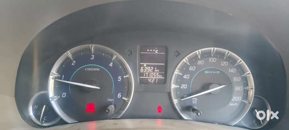 Maruti Suzuki Ertiga 2016 Diesel Manual  Top Model Button Start