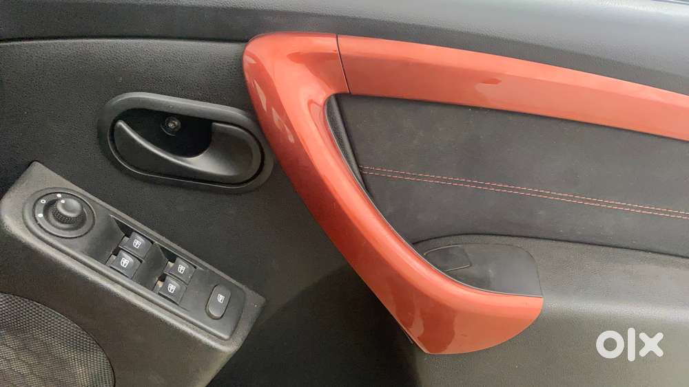 Renault Duster Petrol Rxs Cvt, 2017, Petrol