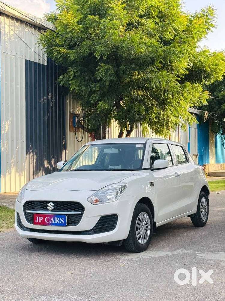 Maruti Suzuki Swift Lxi Optional-o, 2023, Petrol