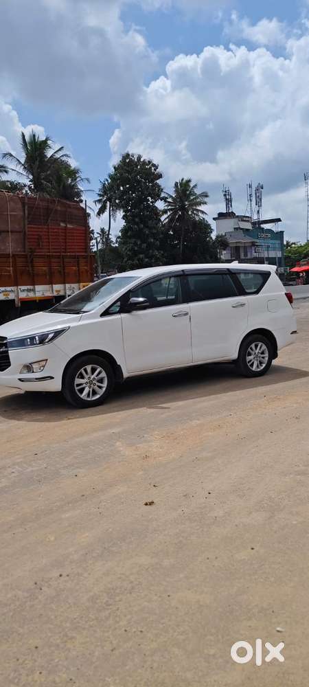 Toyota Innova Crysta 2.4 V 8 Str, 2018, Diesel