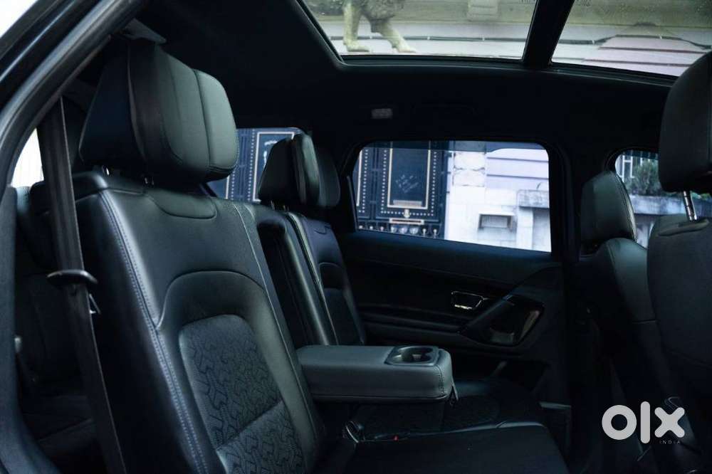 Tata Safari 2.0 Xz Plus Dark Edition, 2023, Diesel