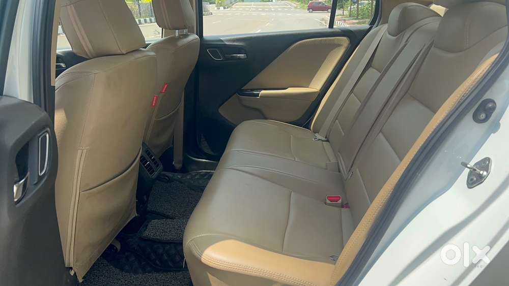 Honda City 2022 Petrol Showroom Condition