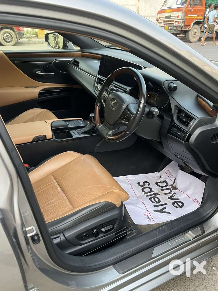 Lexus Es 300h Luxury, 2022, Petrol