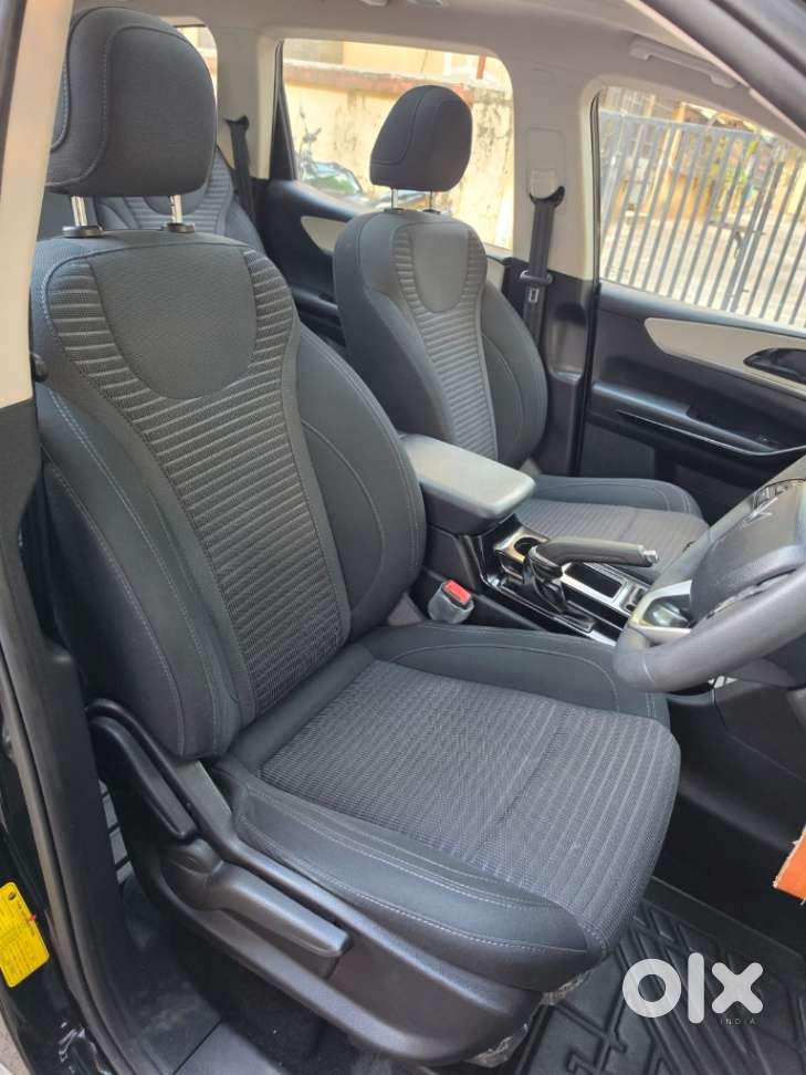 Mahindra Xuv700 2.2 Ax 5 Diesel Mt 7 Str, 2024, Diesel