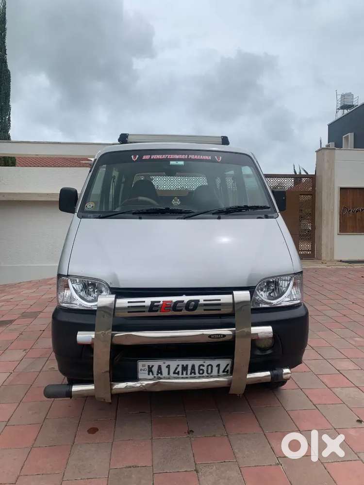 Maruti Suzuki Eeco 2022 Variant Smiles