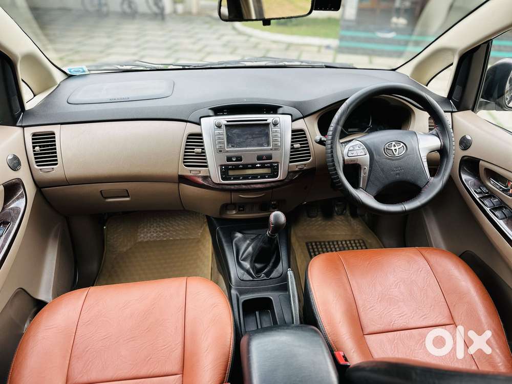 Toyota Innova 2.5 Vx 8 Str, 2016, Diesel
