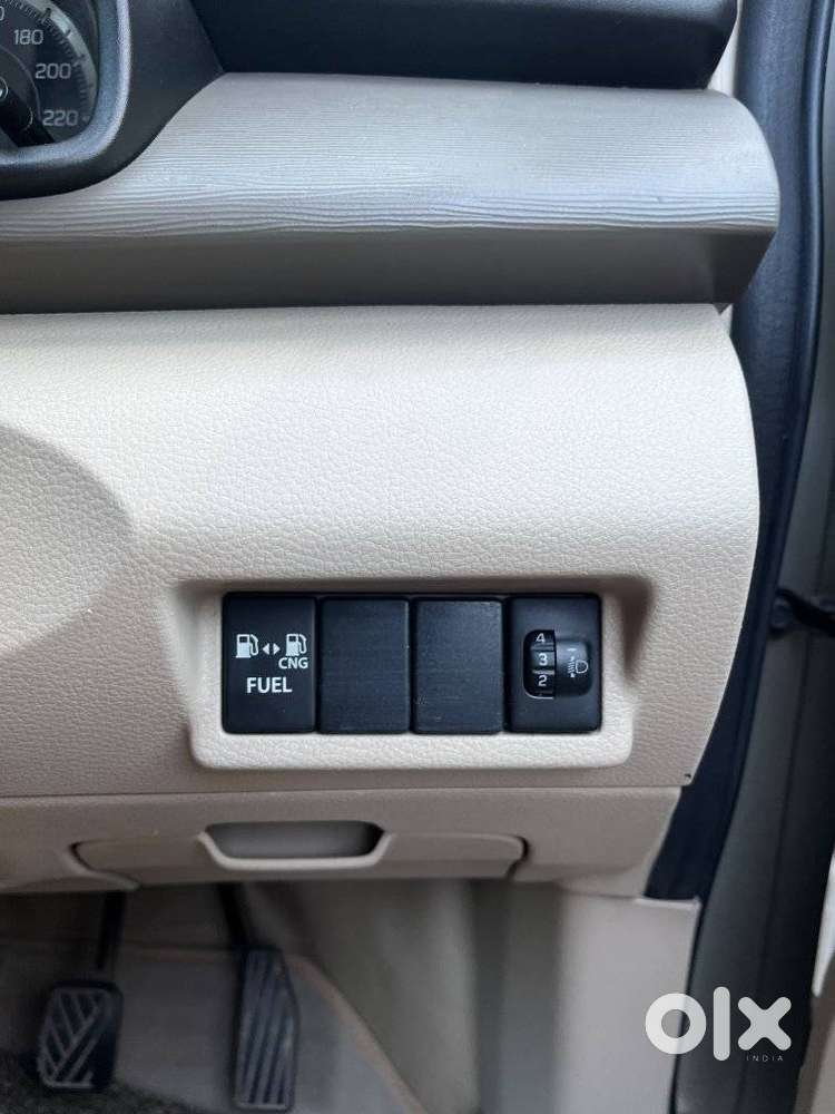 Maruti Suzuki Ertiga 1.5 Vxi, 2020, Cng & Hybrids