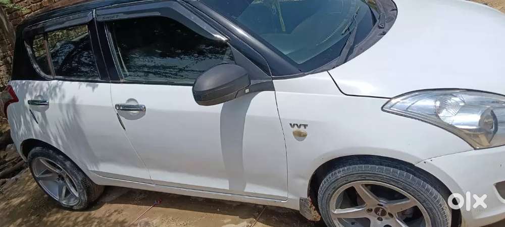 Mujhe Badi Gaadi Leni Hai