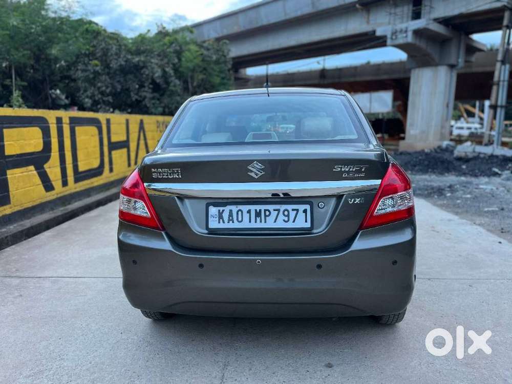 Maruti Suzuki Swift Dzire Vxi Optional, 2017, Petrol