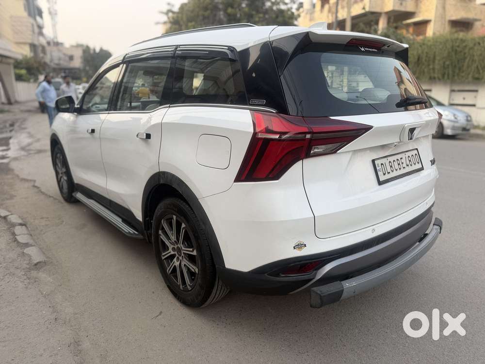 Mahindra Xuv700 2.2 Ax 7 Diesel At Luxury Pack Str, 2022, Diesel