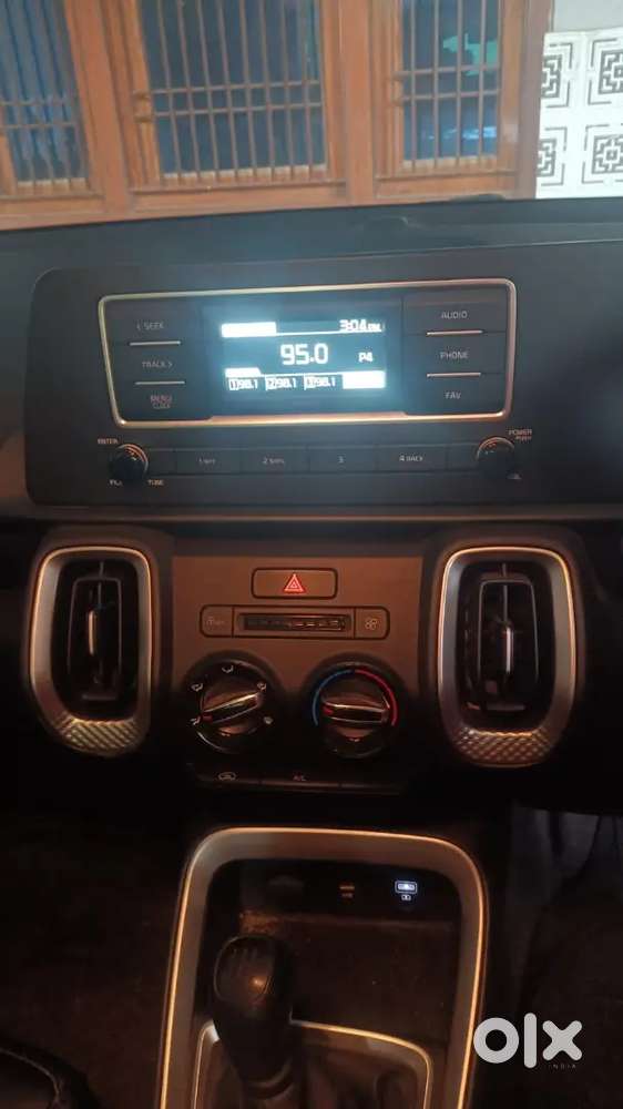 Kia Sonet G 2024 Manual 16000 Km