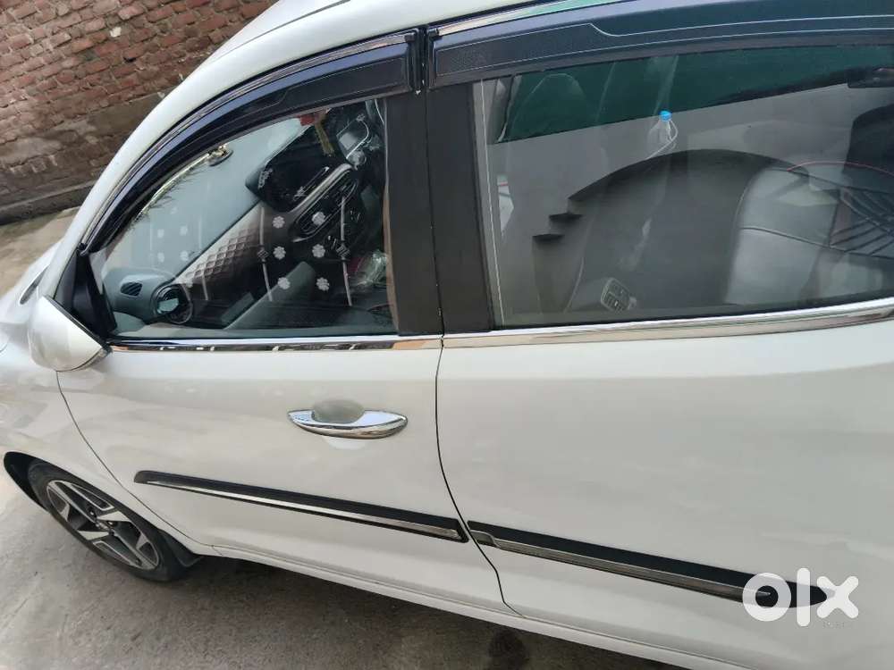 Hyundai Aura Sx Plus 2022