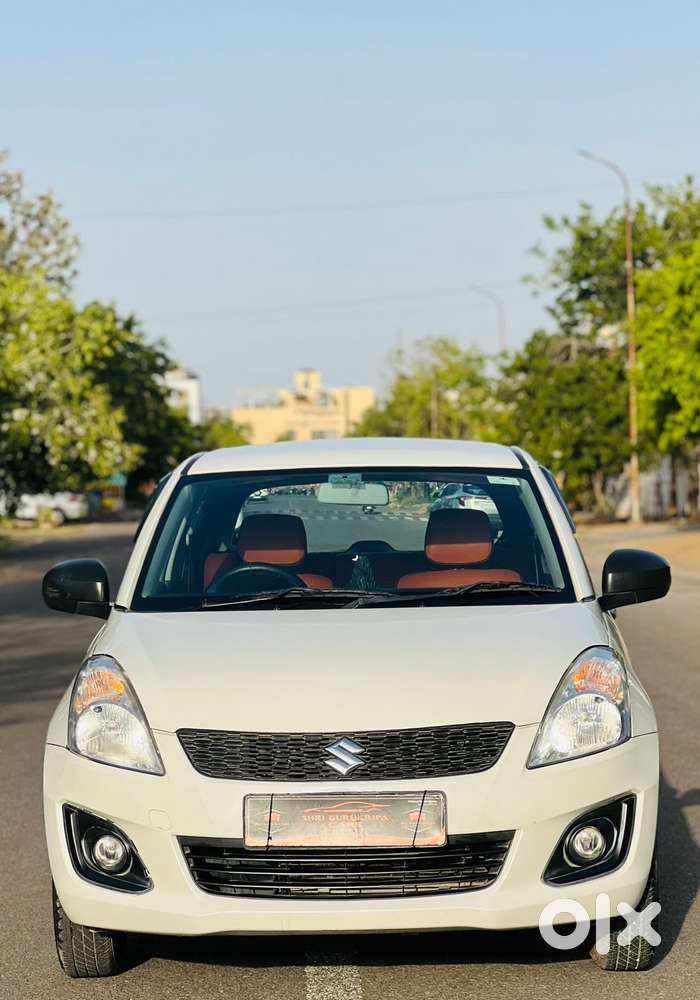 Maruti Suzuki Swift Lxi Optional-o, 2017, Petrol