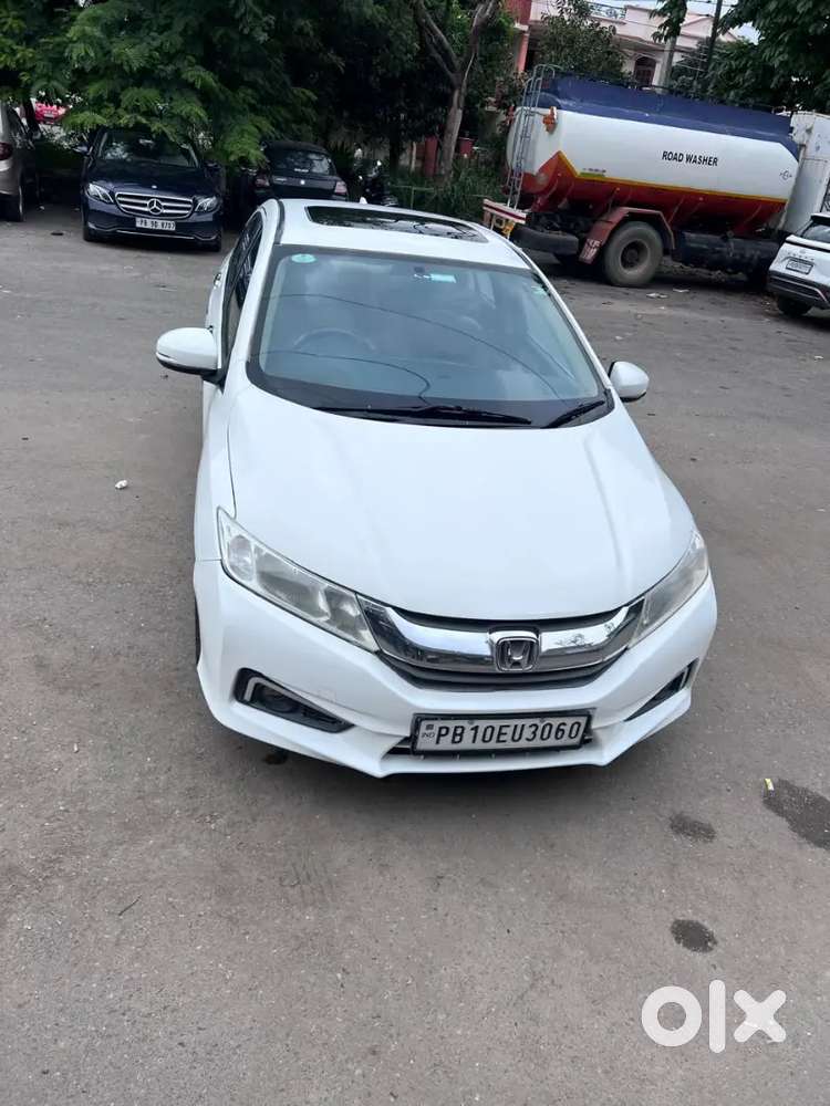 2nd Owner Honda City 2014