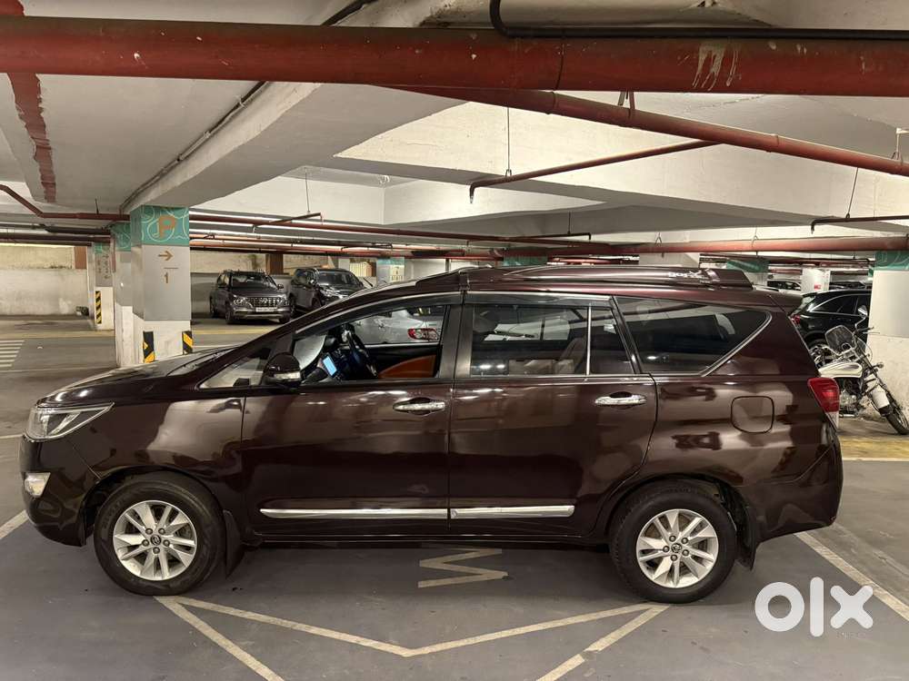 Toyota Innova Crysta 2.8 Gx At 8s, 2016, Diesel