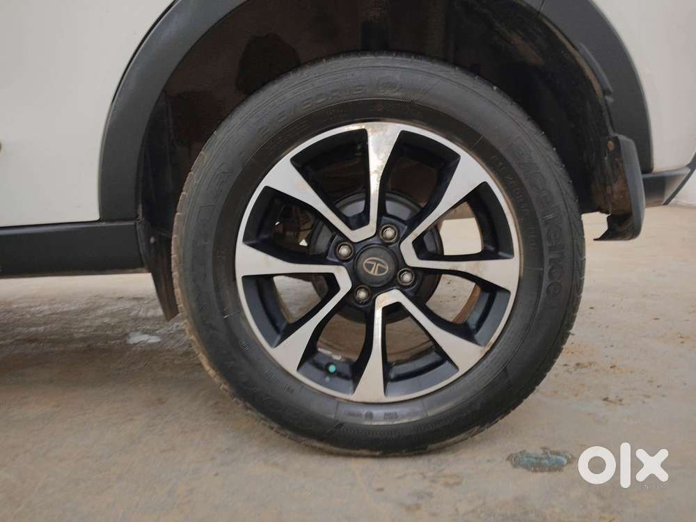 Tata Nexon 1.2 Revotron Xz Plus Dual Tone, 2021, Petrol