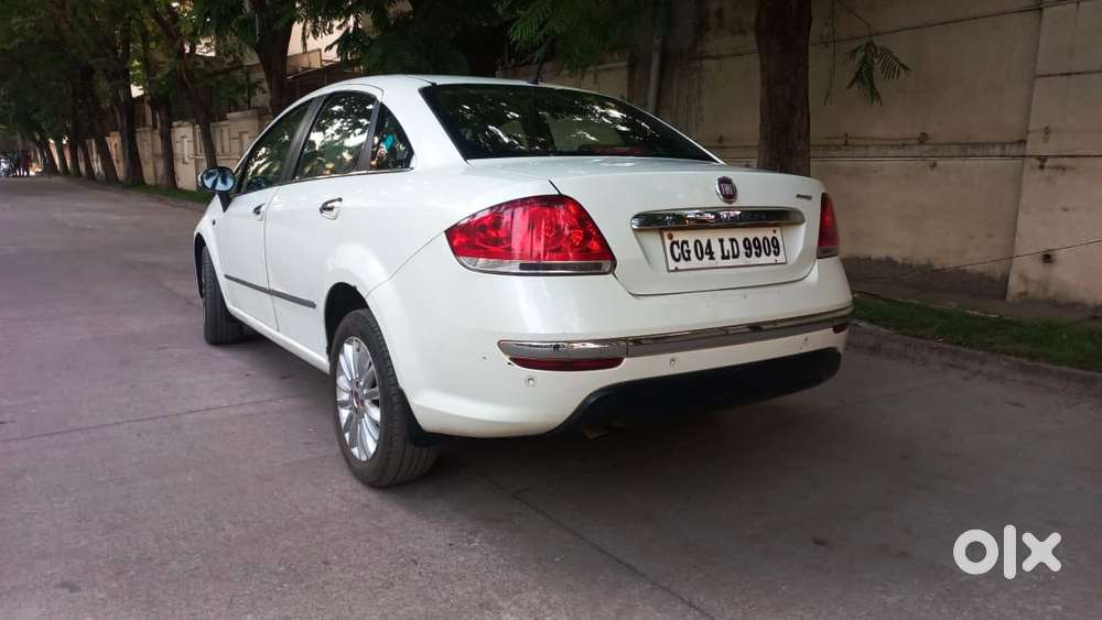 Fiat Linea 1.3 Emotion, 2016, Petrol