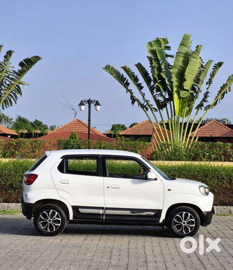 Maruti Suzuki S-presso Vxi Plus, 2020, Petrol