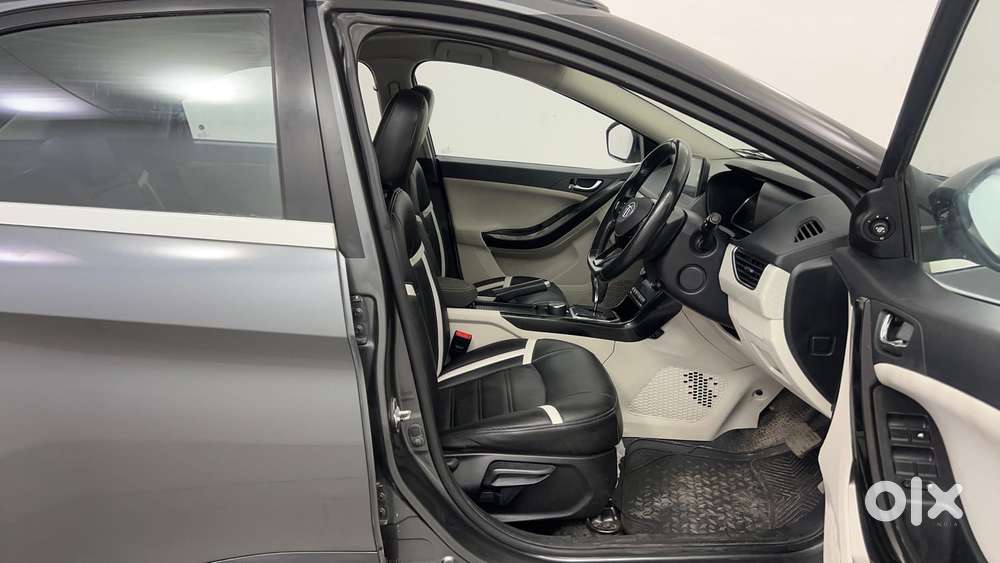 Tata Nexon 1.5 Revotorq Xza Plus S Amt, 2021, Petrol