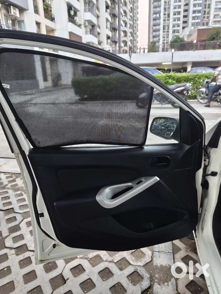 Ford Figo 1.2 Petrol 2011