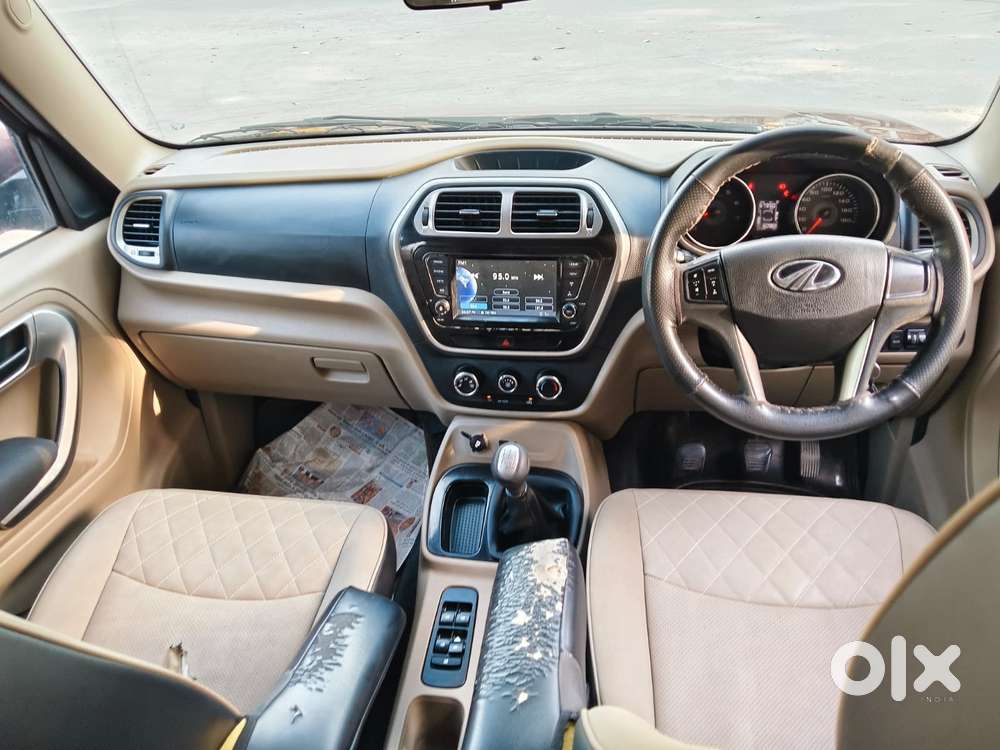 Mahindra Tuv 300 T10 Dual Tone, 2019, Diesel