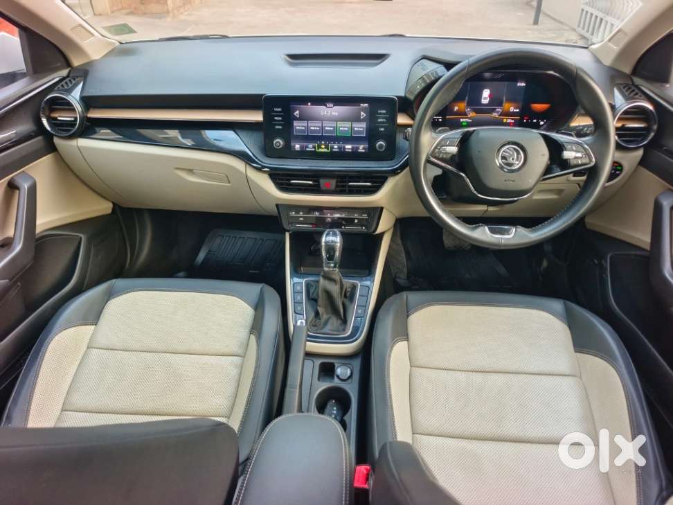 Skoda Slavia 1.0 Tsi Style At, 2022, Petrol