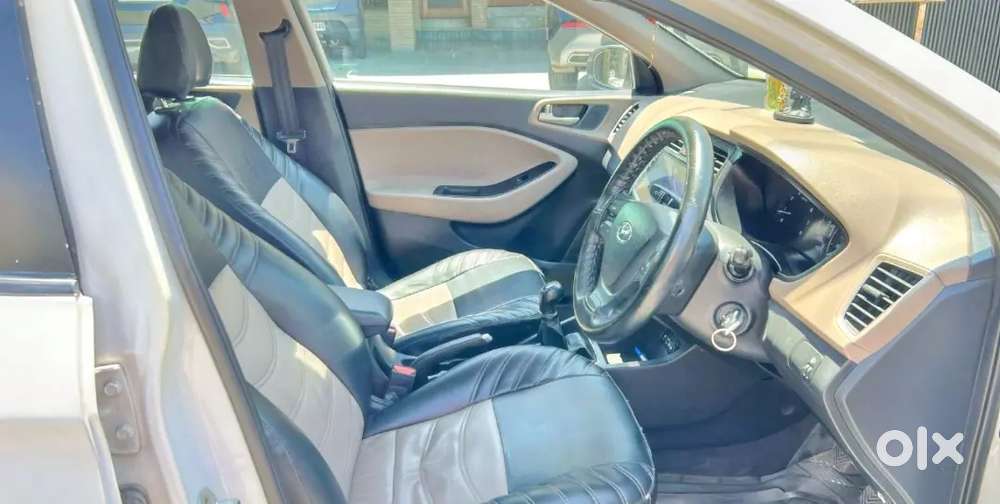 Hyundai I20 Spotz 2015