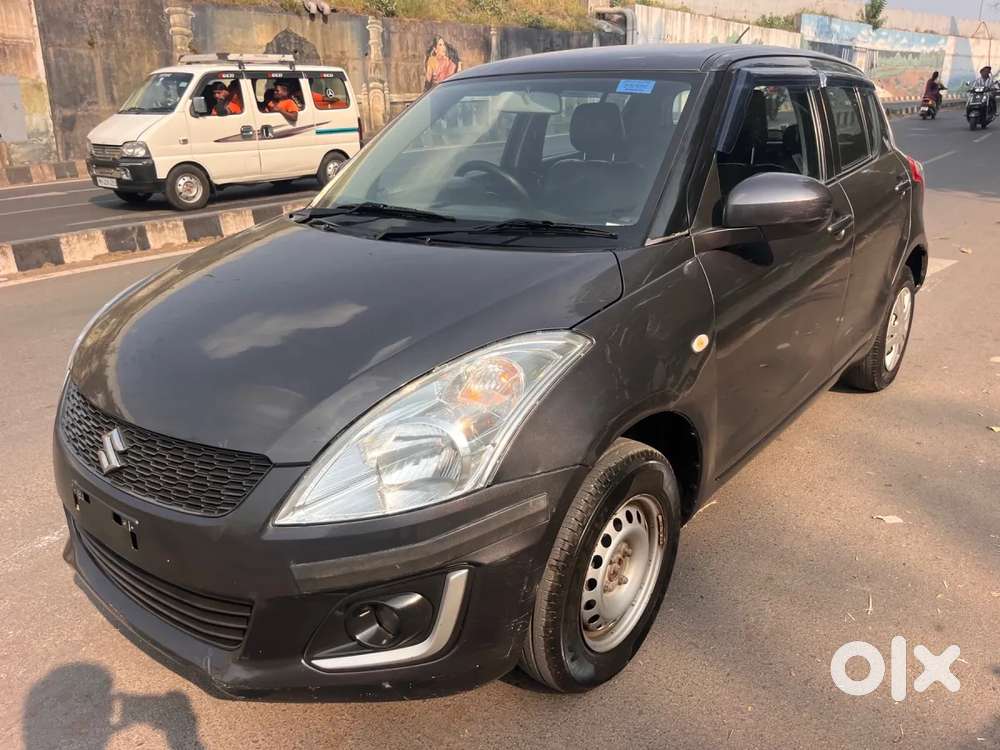 Maruti Suzuki Swift Lxi Optional-o, 2016, Petrol