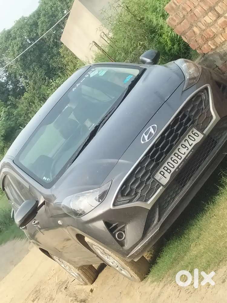 Hyundai Aura 2022 Petrol 45000 Km Driven