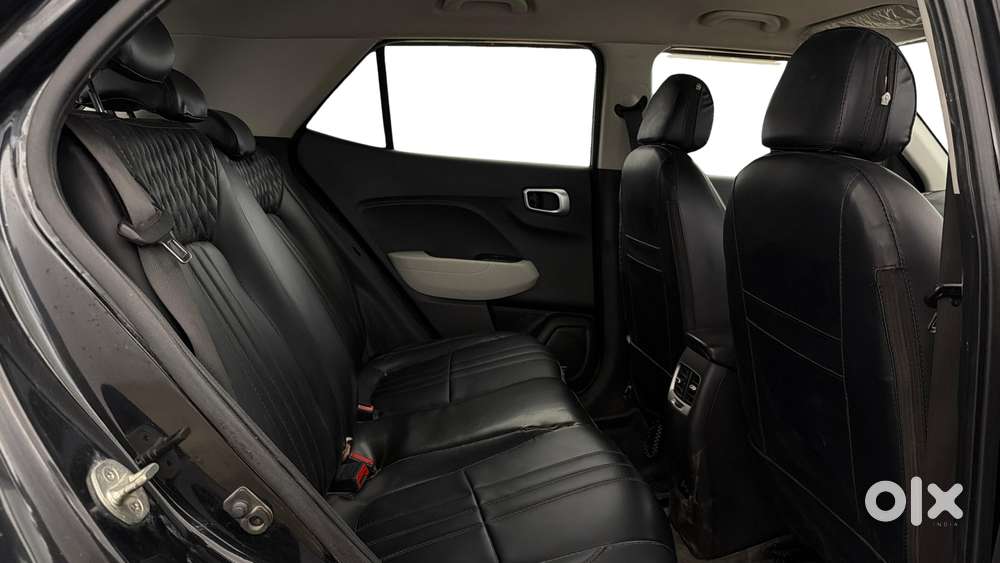 Hyundai Venue 1.0 S (o) Turbo Dct, 2024, Petrol