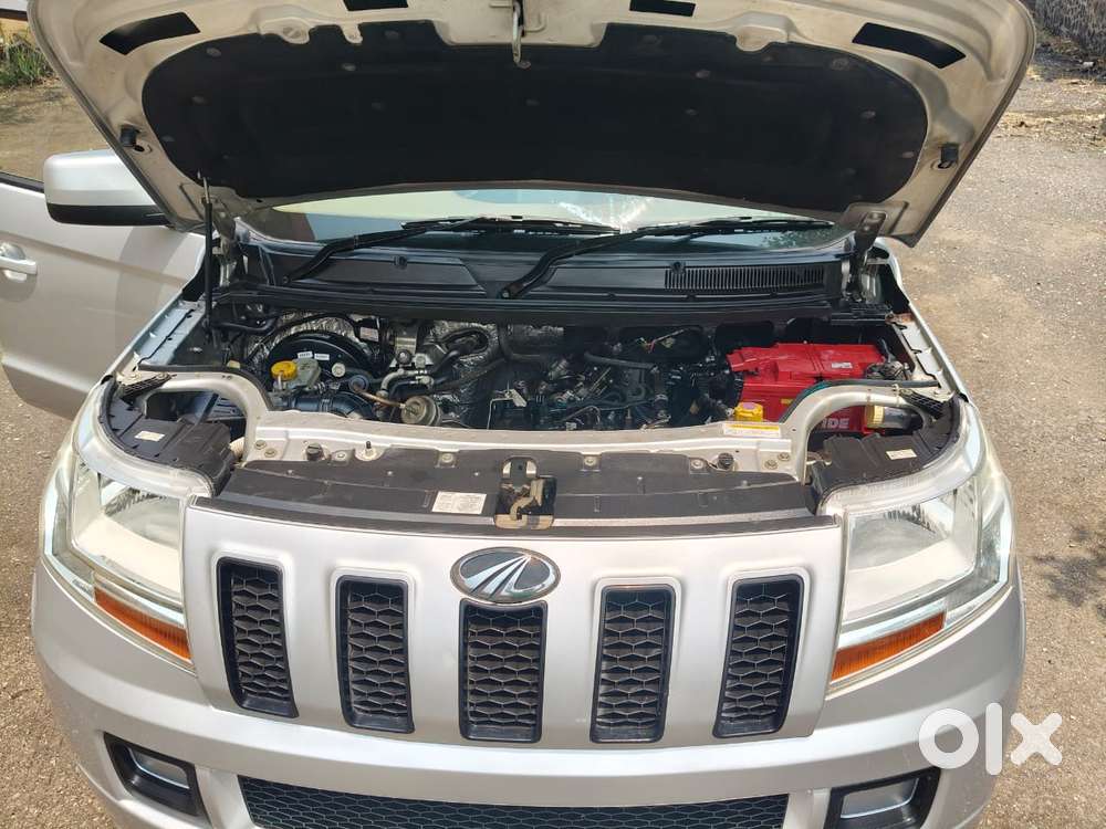 Mahindra Tuv 300 T4, 2015, Diesel