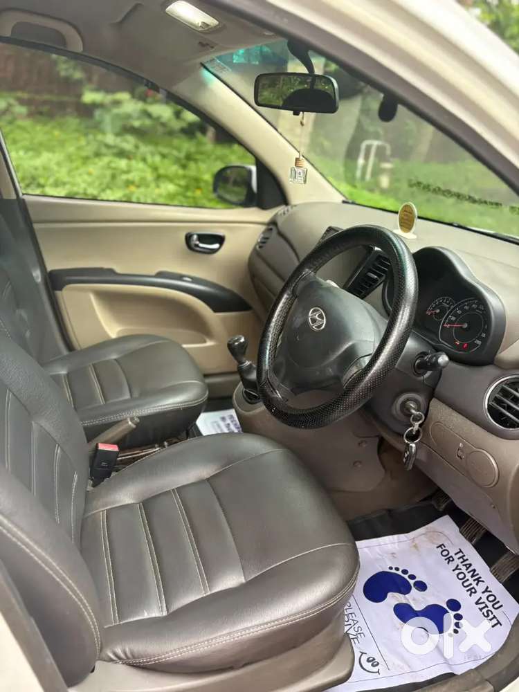 Good Condition Touch Screen Reverce Camera New Paper