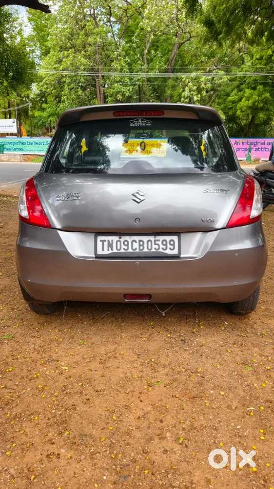 Maruti Suzuki Swift 2012