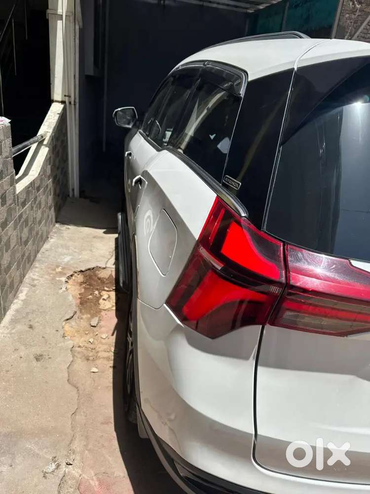Mahindra Xuv700 Diesel At 2024 Luxury Pack