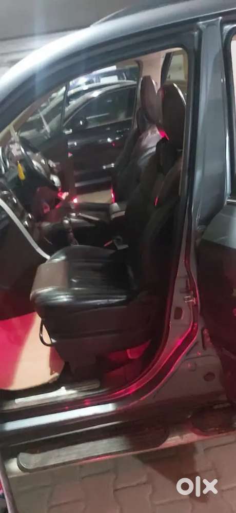 Mahindra Xuv500 Diesel Well Maintained Very Good Condition