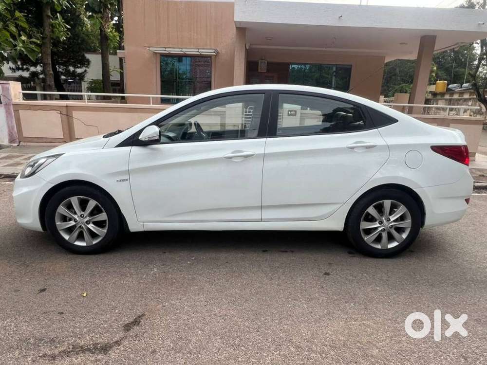 Hyundai Verna Fluidic 1.6 Crdi Sx, 2013, Diesel