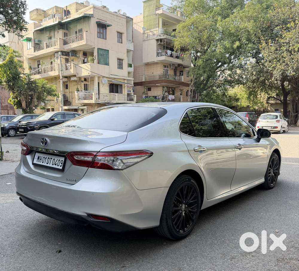 Toyota Camry, 2021, Petrol