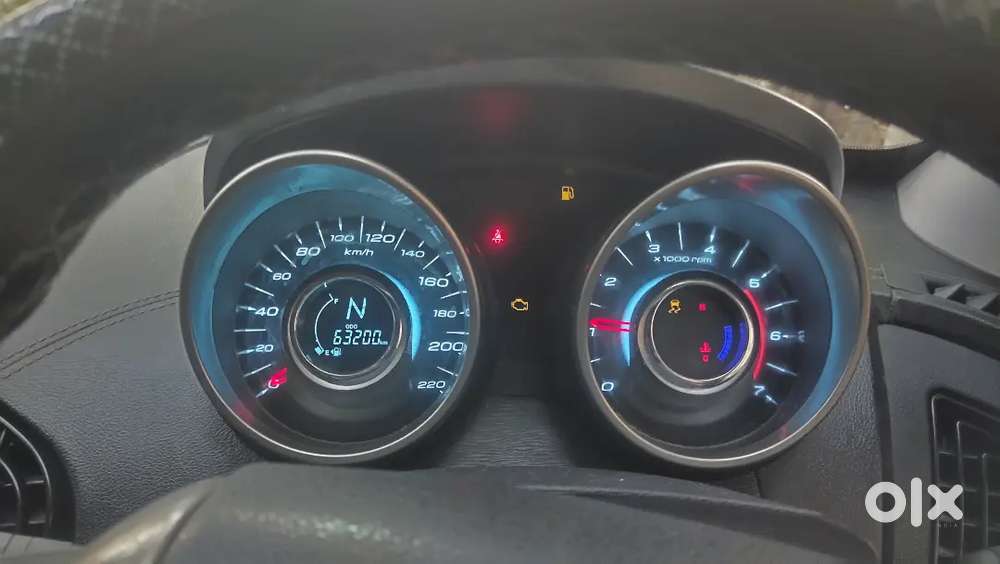 Mahindra Xuv500 W112019