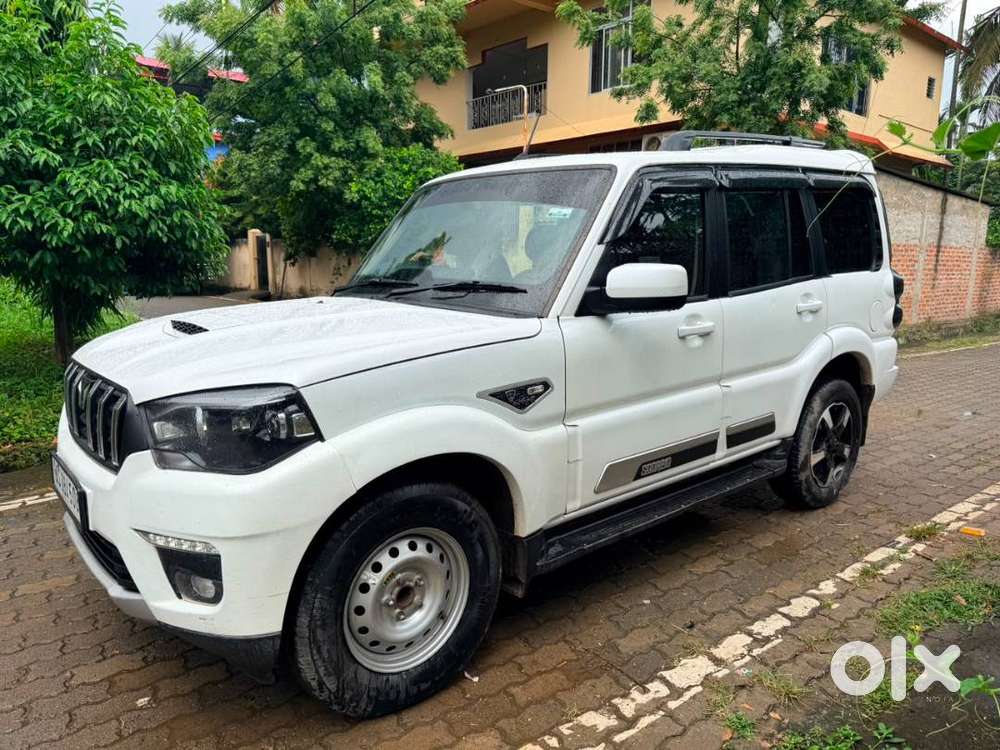 Mahindra Scorpio Classic 2023