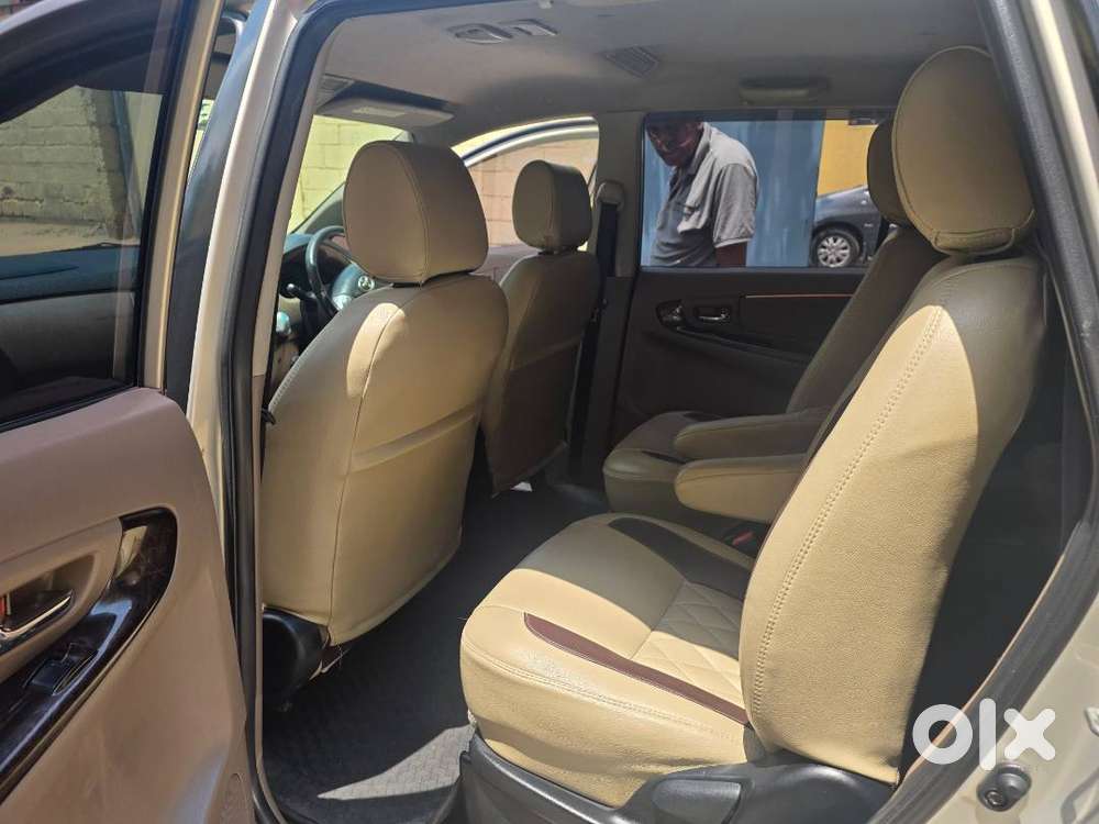 Toyota Innova 2015 Model
