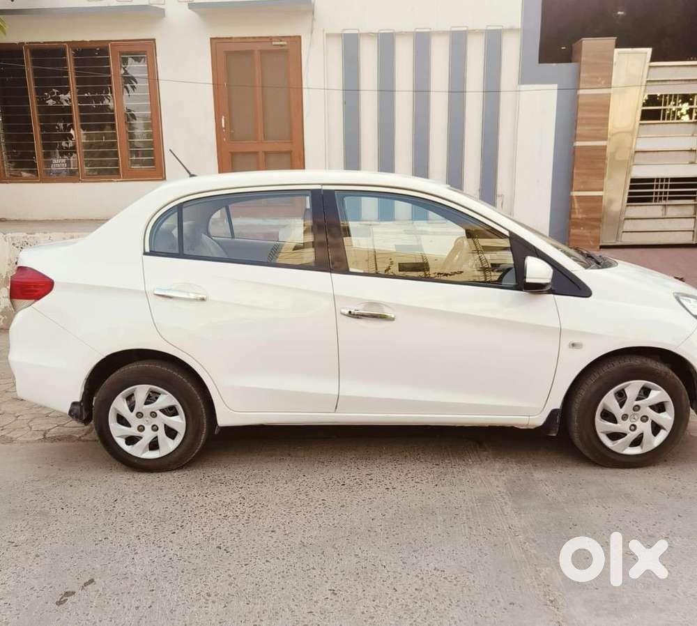 Honda Amaze 2014 Diesel Well Maintained