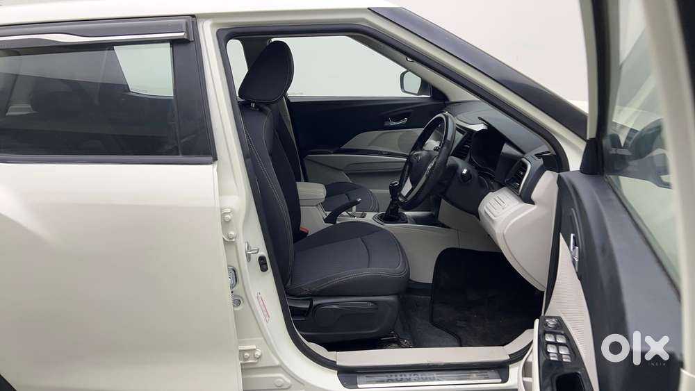 Mahindra Xuv300 W8 Diesel, 2023, Diesel