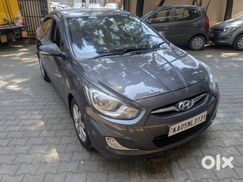 Hyundai Verna Fluidic 1.6 Vtvt Sx Automatic, 2012, Petrol