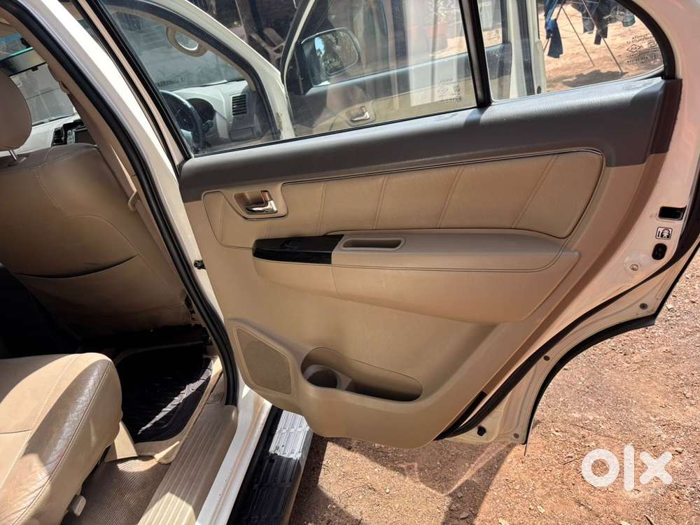 Toyota Fortuner Diesel 2013