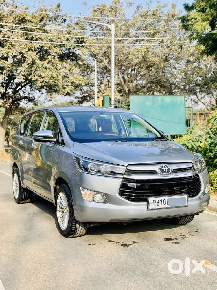 Toyota Innova Crysta 2.7 Gx At, 2018, Diesel