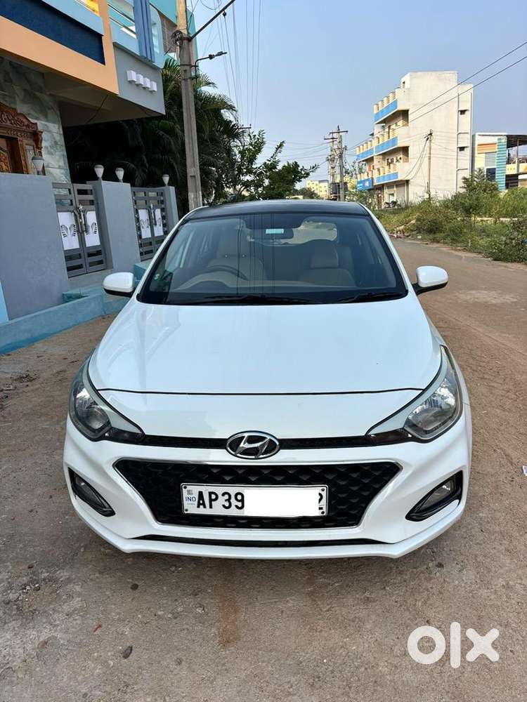 Hyundai I20 2020 Petrol Showroom Track