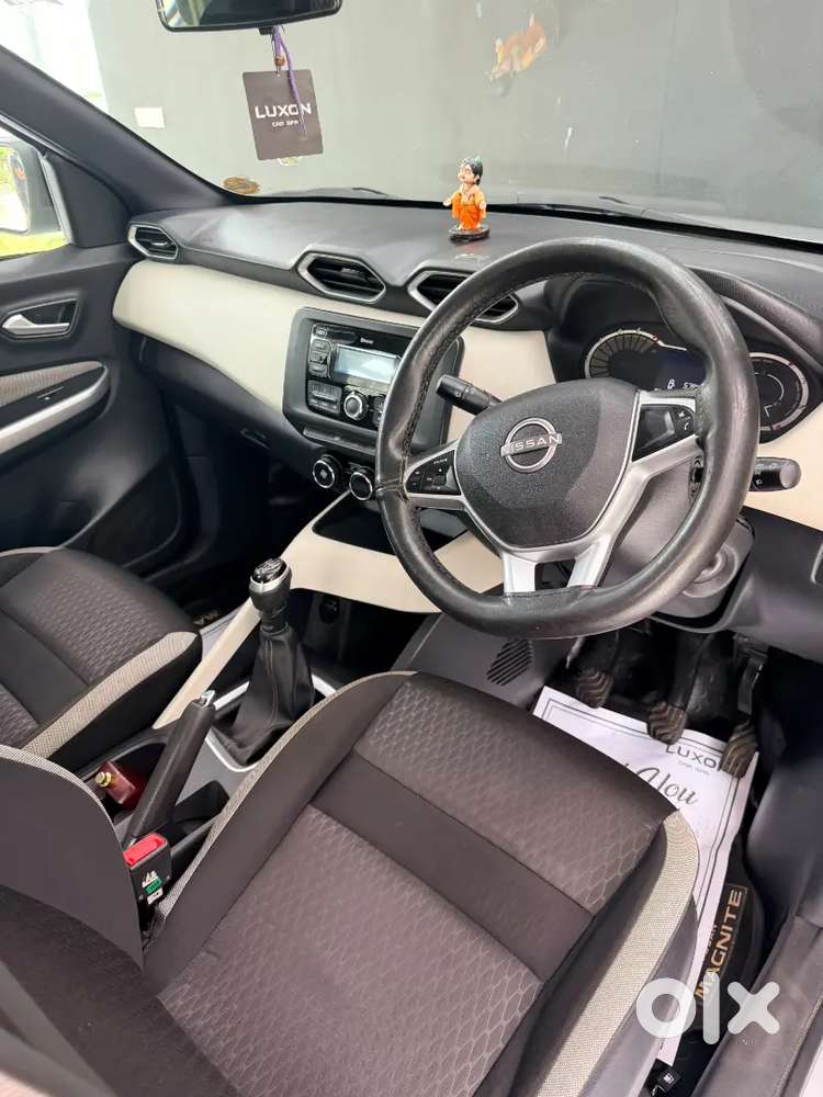 Nissan Magnite (xl 1.0l Petrol)